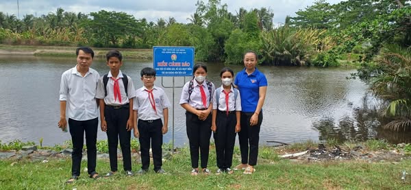 TRÀ CÚ: TIẾP TỤC DUY TRÌ CÁC MÔ HÌNH PHÒNG, CHỐNG ĐUỐI NƯỚC CHO THIẾU NHI TRÊN ĐỊA BÀN