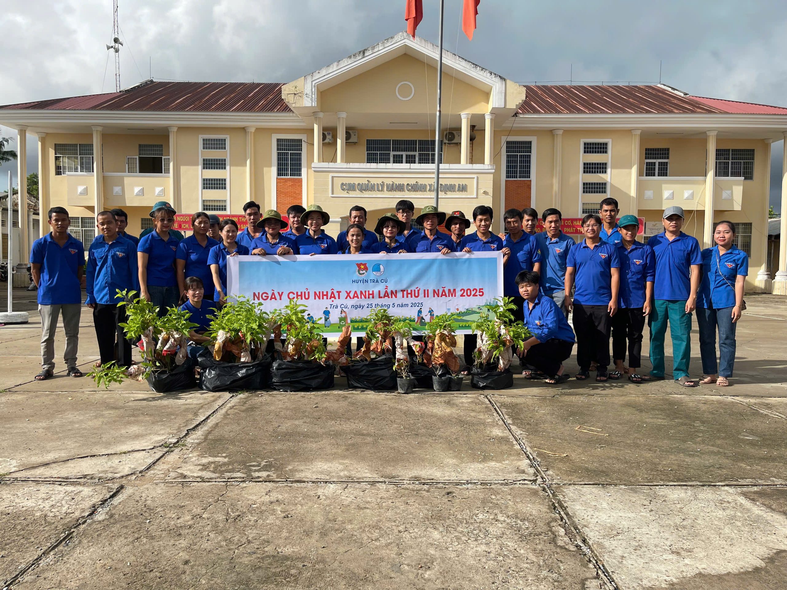 TRÀ CÚ: ĐỒNG LOẠT RA QUÂN TỔ CHỨC NGÀY CHỦ NHẬT XANH LẦN THỨ II NĂM 2025    